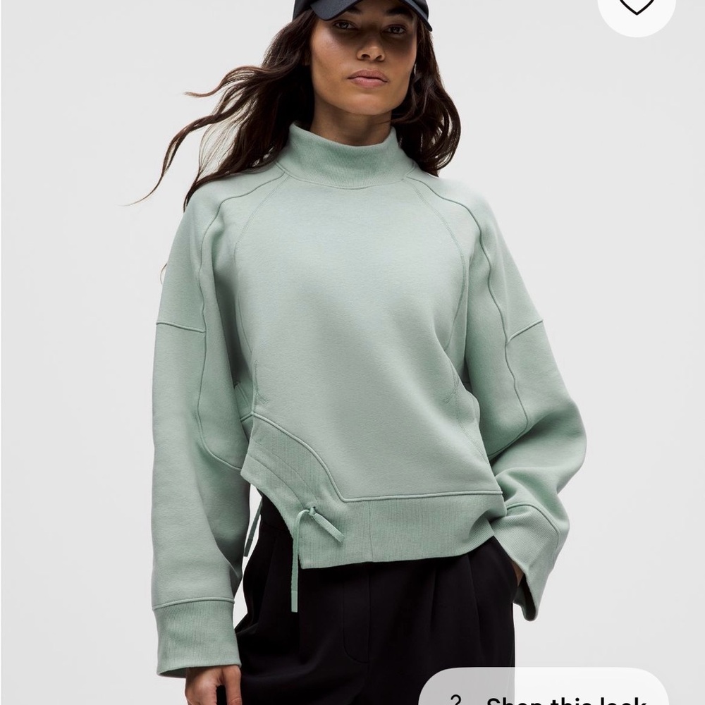Lululemon Plush Fleece Curved Hem Pullover